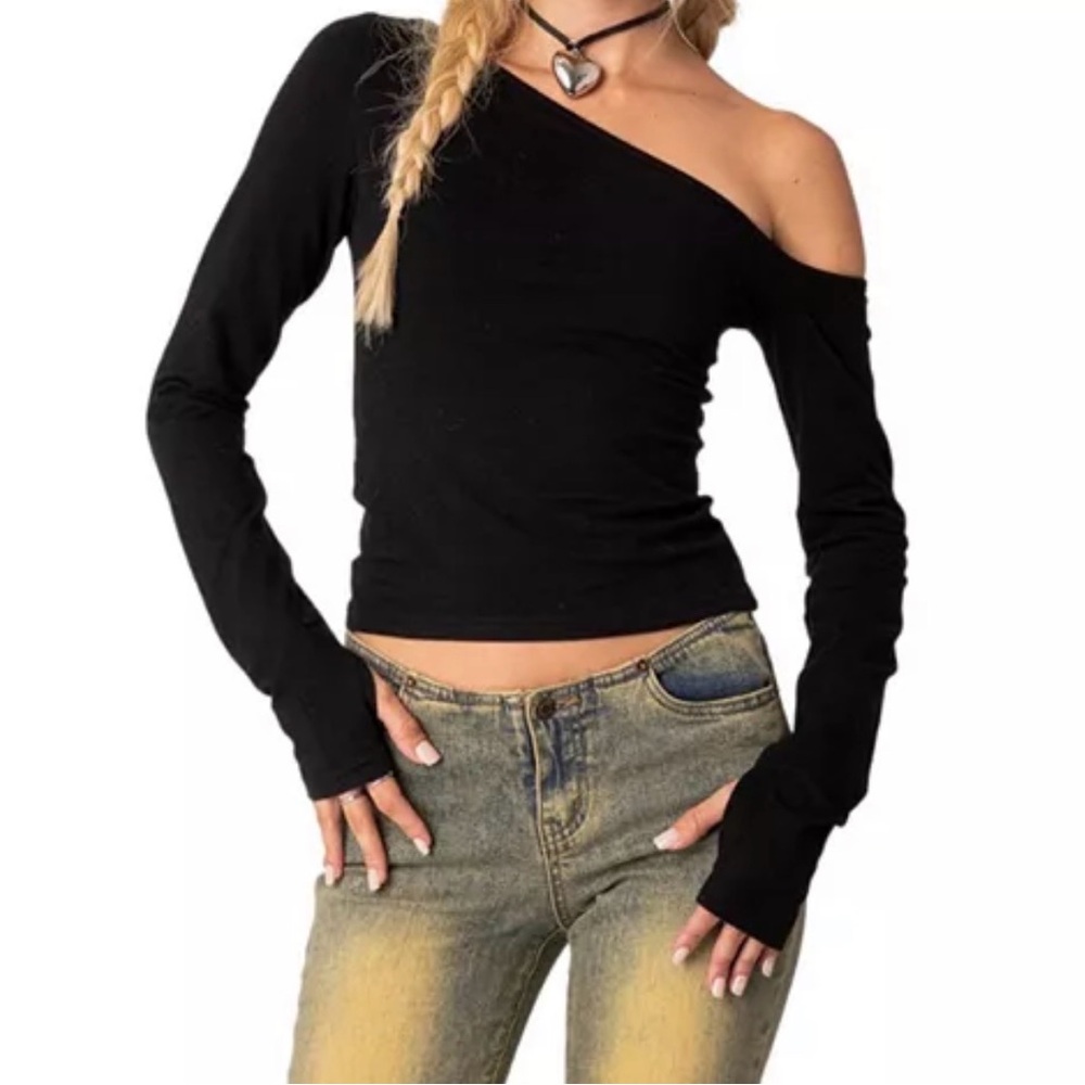 Edikted Black One-Shoulder Long Sleeve Top